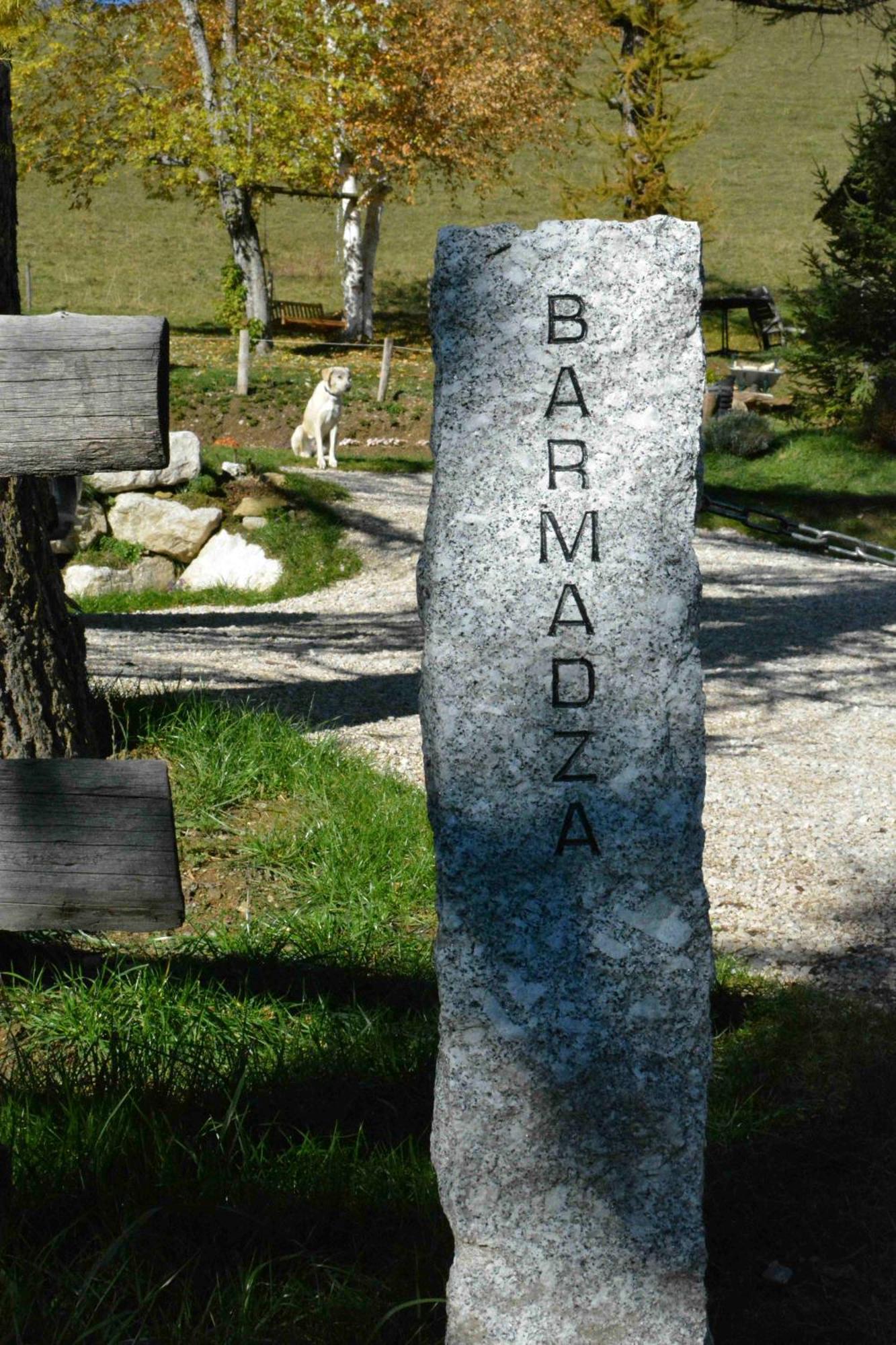 Готель Barmadza Mazots De Charme Demi-Quartier Екстер'єр фото